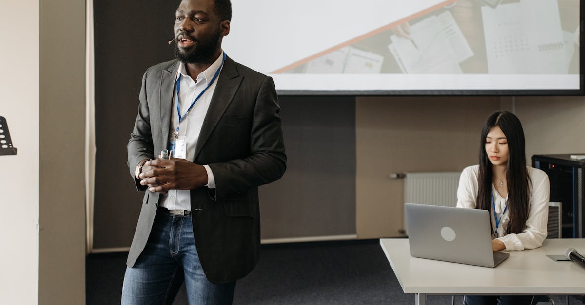 İş ve Staj Fırsatları Nelerdir? Kariyerinize Yön Vermek İçin Bilmeniz Gerekenler